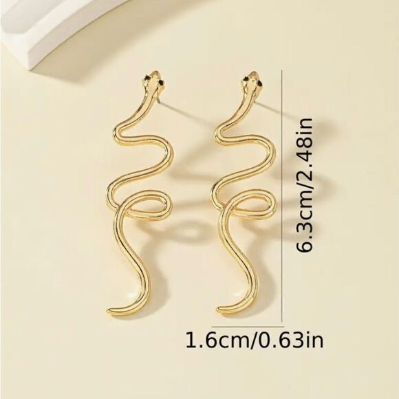 🐍 Stunning shiny gold slithery snake earrings 🐍 - Picture 3 of 4